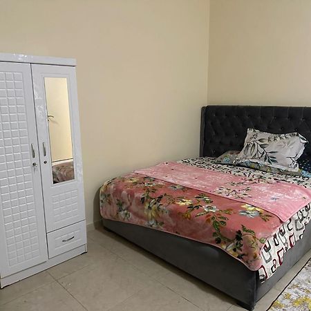 Zen Hideaway - Sleek Furnished Sanctuary Hotel Ajman Bagian luar foto